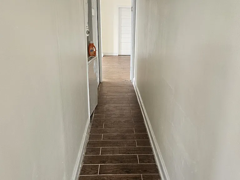 2843 Saint Paul St #2 — Photo 9