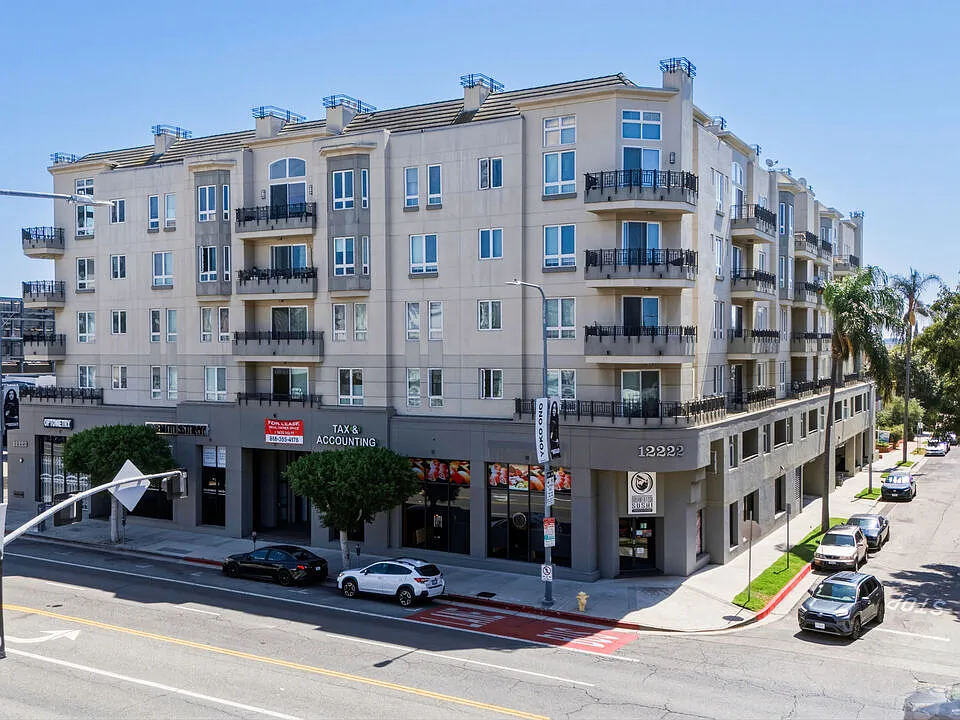12222 Wilshire Blvd #208