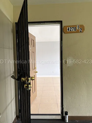 4270 48th St #1/2 Photo 1