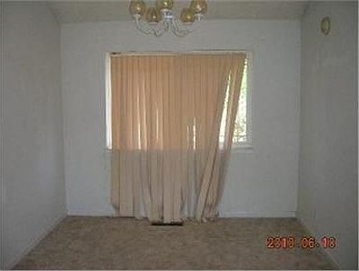5th image of 4462 Thousand Oaks Dr