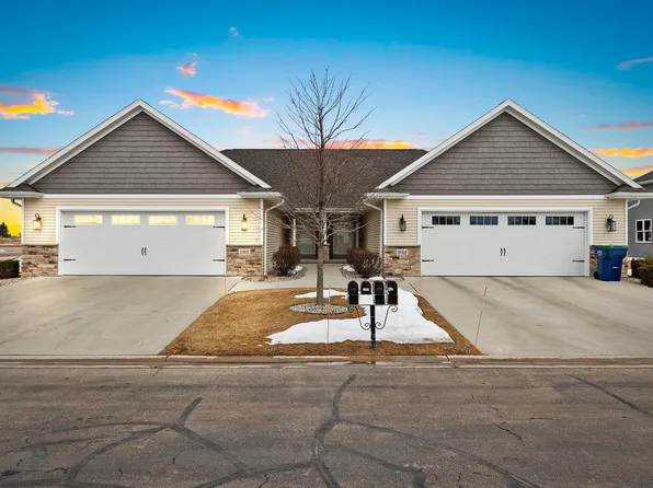 1195 Spring Lake Dr, De Pere, WI 54115