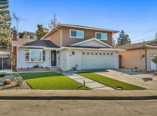 23936 Sunnybank Pl, Hayward, CA 94541