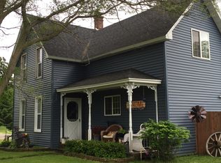 308 Fairbanks St, Elk rapids, MI 49629