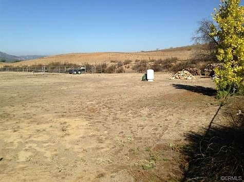 4th image of 32868 Los Encinos Dr