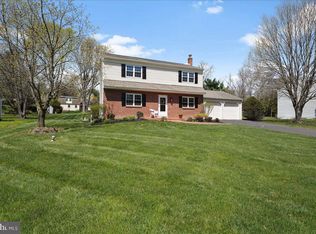 353 Avon Ave, Collegeville, PA 19426