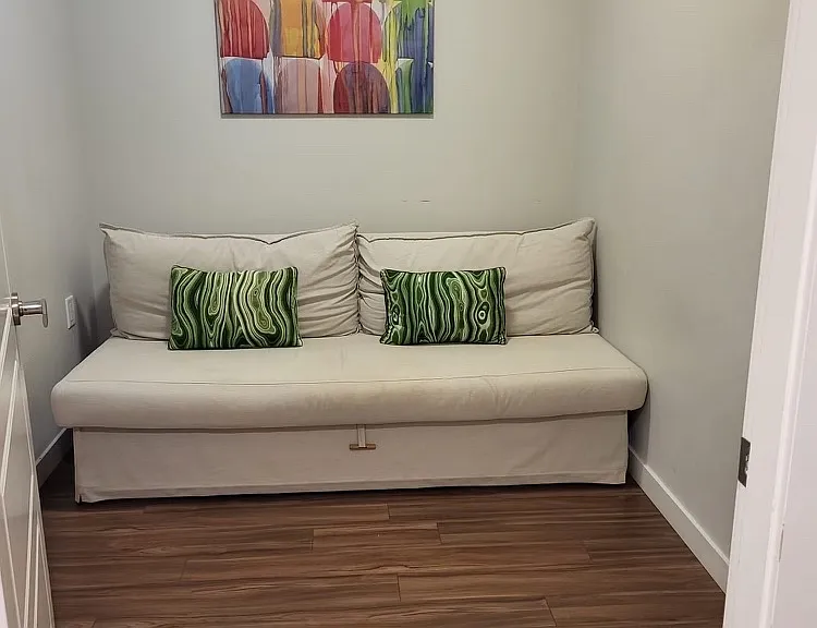 215 W 1st St #301 — Photo 12