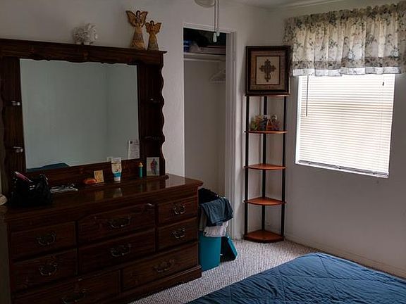 4th image of 4524 73rd St N