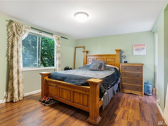 3rd image of 20206 SE 400th St