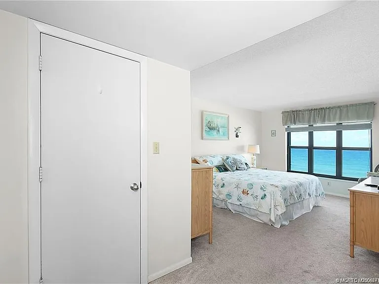 10200 S Ocean Dr #510 — Photo 20