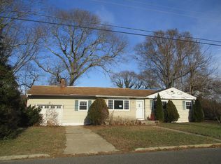305 Clark Pl, Northfield, NJ 08225