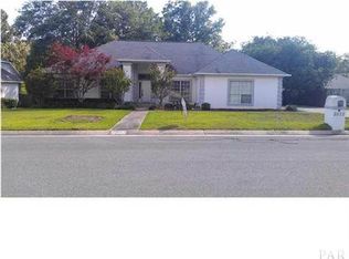 2533 Rosedown Dr, Cantonment, FL 32533