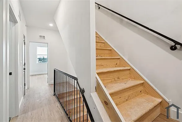 4163 Mantua Ave #4 — Photo 15