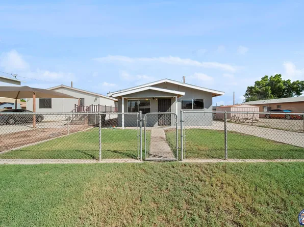 1177 D St, Brawley, CA 92227