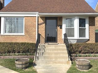 11028 S State Line Rd, Chicago, IL 60617