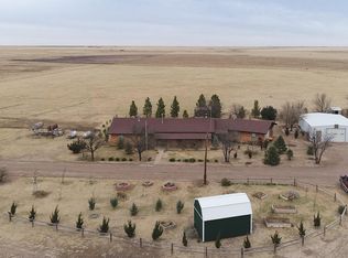 8225 Juliet Rd, Claude, TX 79019