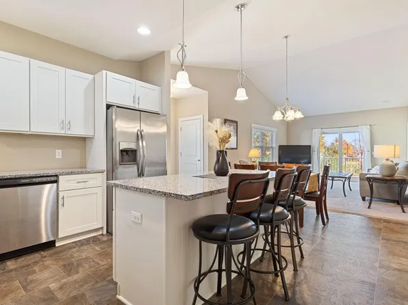 11604 Alpine Dr, Monticello, MN 55362