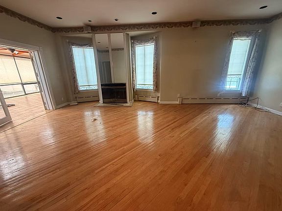 4th image of 2260 80th St Floor 1