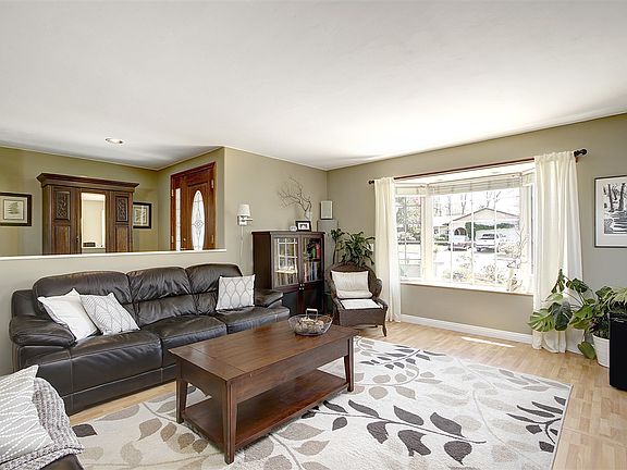 3rd image of 12756 Casa Avenida