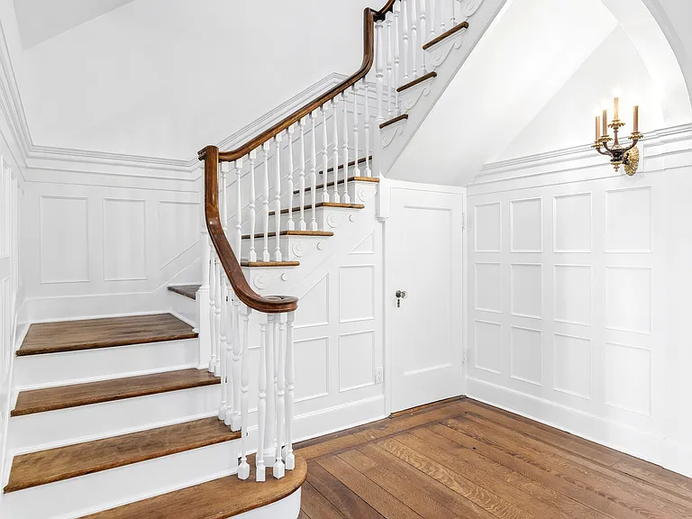 42 Monroe Pl #MAIN — Photo 10