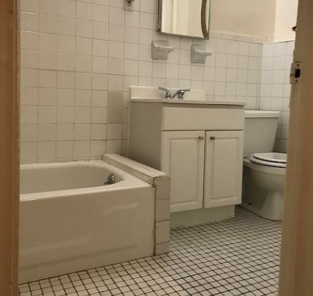 5th image of 325 W 108th St APT 3B