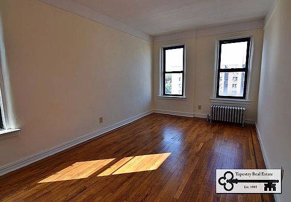 5th image of 32-02 29th St #5G