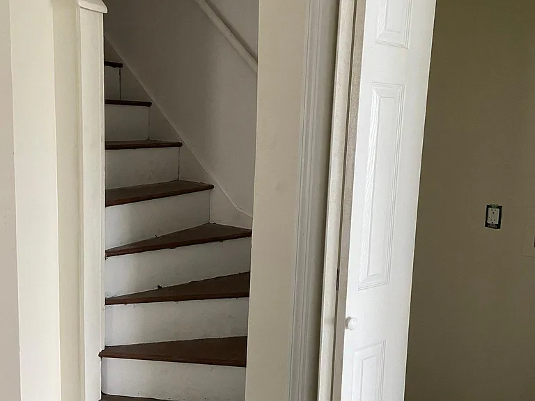156 Beach St #2 — Photo 3