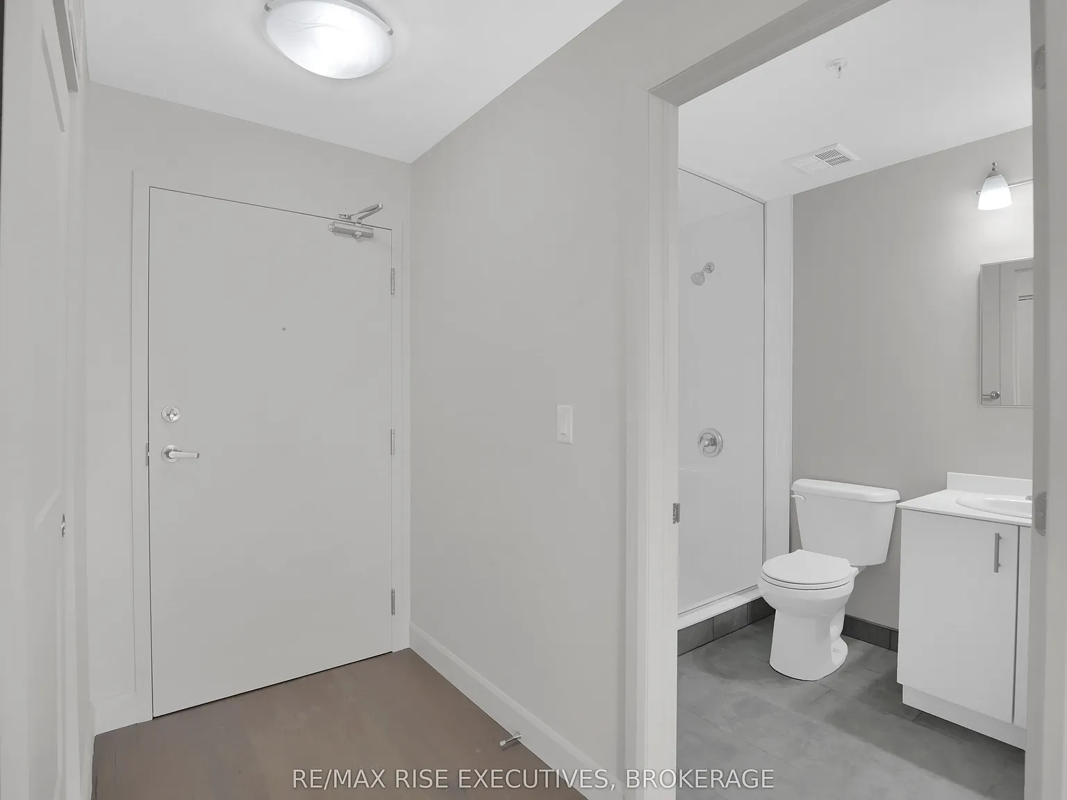 2 bed, $2,350 — Photo 4