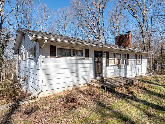 3rd image of 8531 Troutman Ln