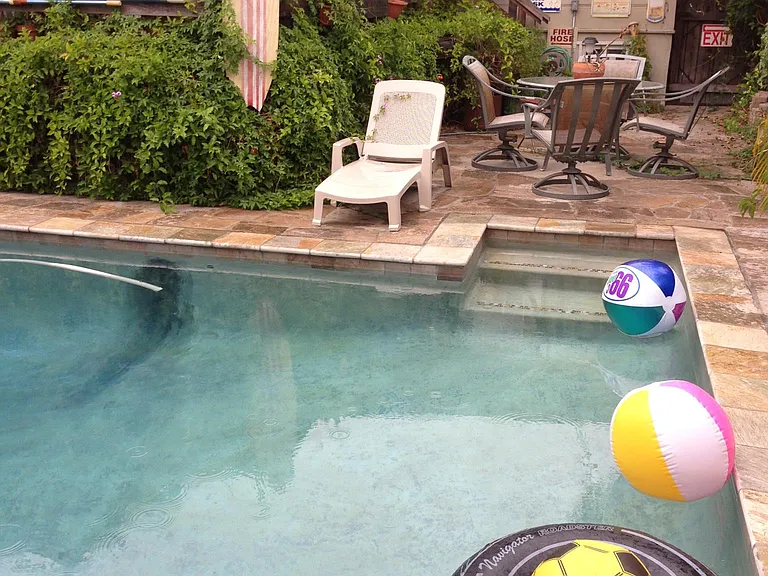 pool