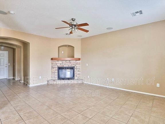 4th image of 15808 N 171st Dr