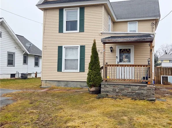 903 Cedar St, Elmira, NY 14904