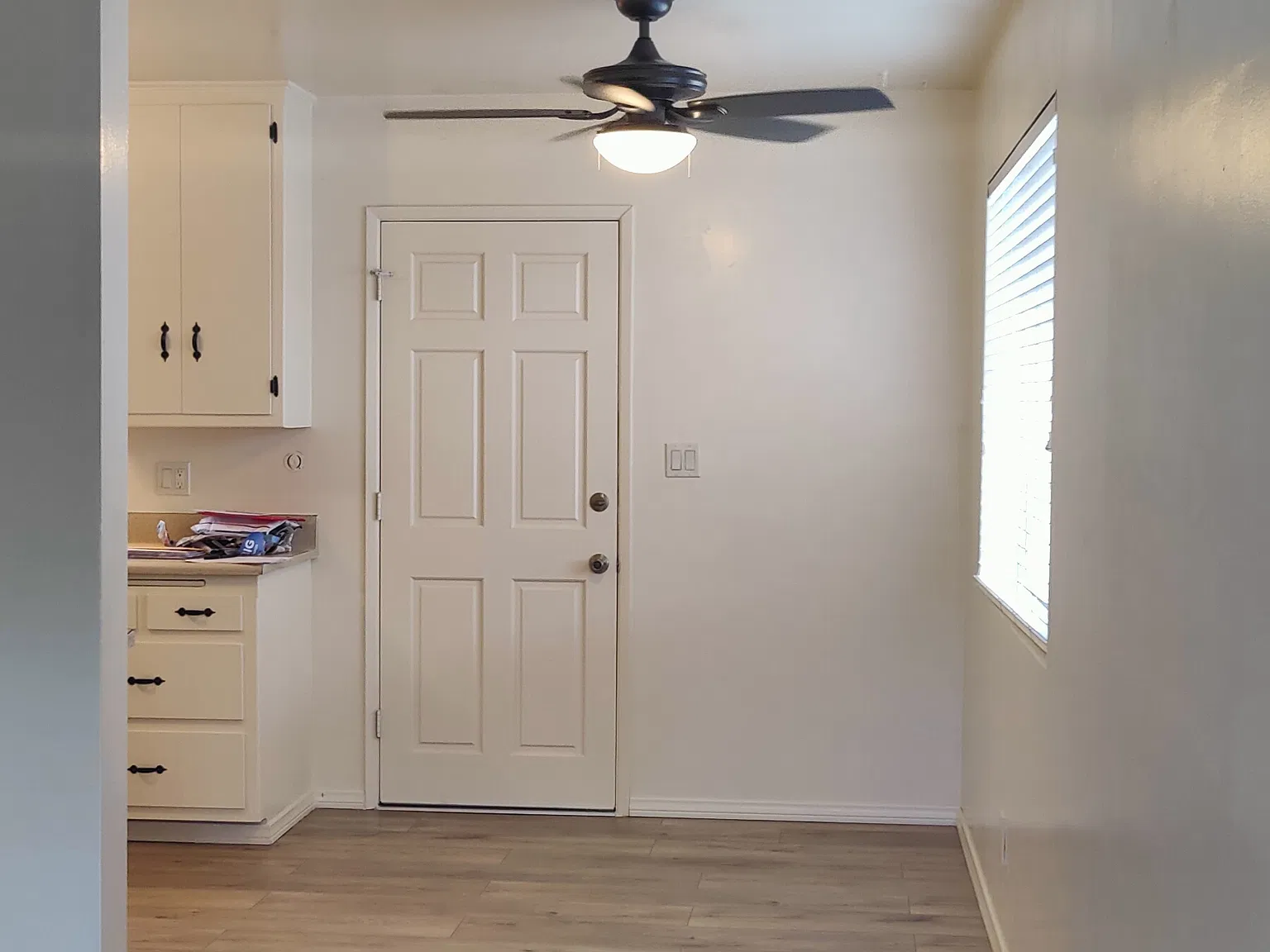 2 bed, 1000 sqft, $3,475 — Photo 4