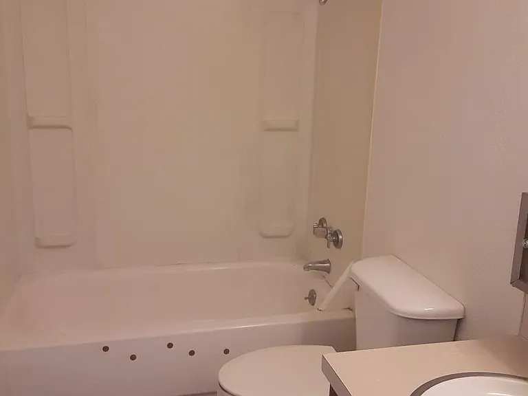 1834 Kimberly Dr — Photo 5