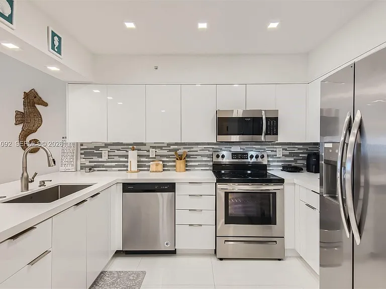 2501 S Ocean Dr #1103 — Photo 5