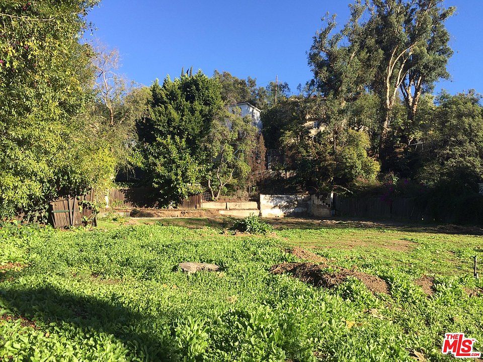 1st image of 2230 Canyon Dr