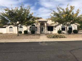 1565 Hilltop Dr, Santa Clara, UT 84765