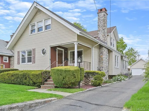 53 Sterling Place, Stamford, CT 06907