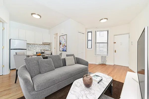 Rented by Living New York | media 1