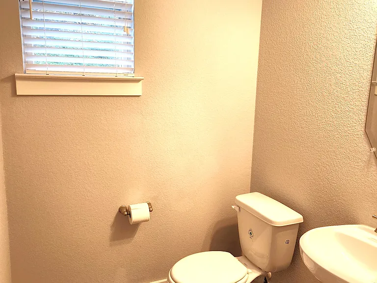 9715 McKnight Loop — Photo 16