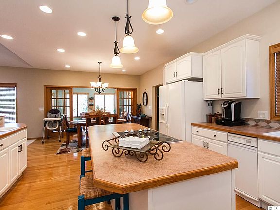 4th image of 2717 Arbor Hills Dr