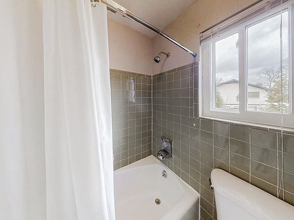 4th image of 3761 Lisa Dr #13188878