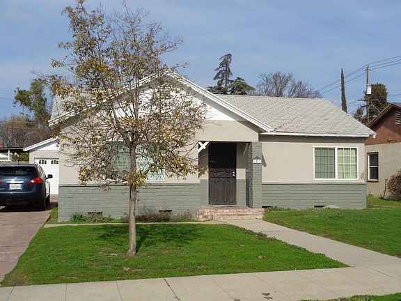 4th image of 1241 E Fountain Way