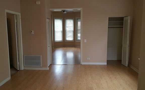 3rd image of 2103 W Eastwood Ave #1