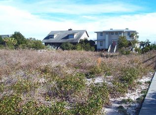 22 Harbor Dr, Saint Helena Island, SC 29920