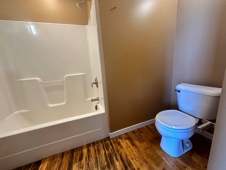 146 S River Ave #206 — Photo 10