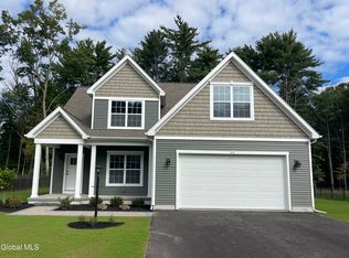 19 Hunter Ct, Ballston Spa, NY 12020