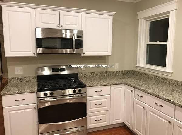 1st image of 111 North St #1