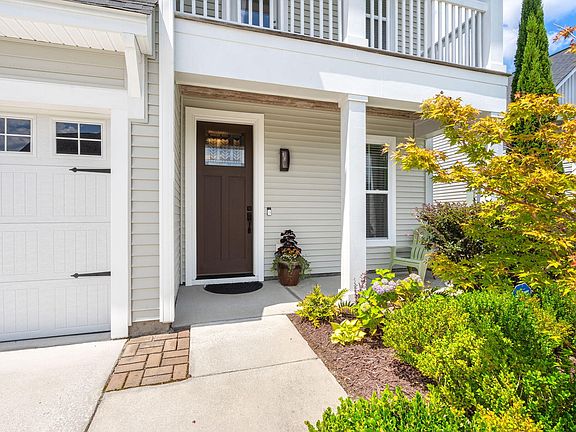 5th image of 527 Foxbank Plantation Blvd