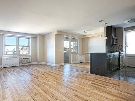 2nd image of 80 N Moore St APT 4G