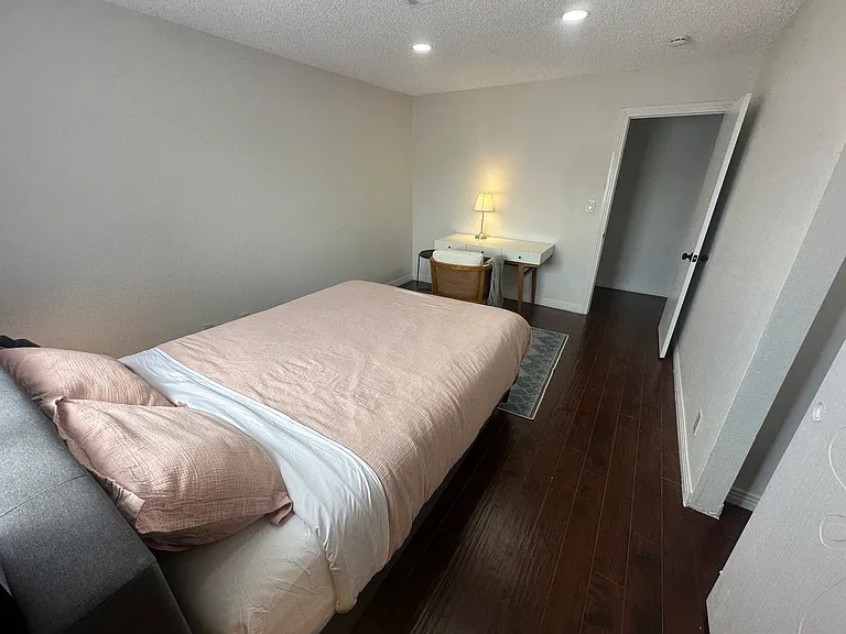 4329 Murillo St #5 — Photo 12
